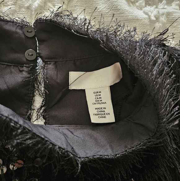 H&M Sequined Set Black Skirt and Crop Top Size Medium/ Large - Picture 8 of 11